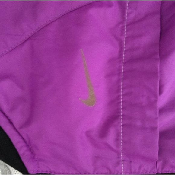 NIKE Sphere Dri-Fit Bomber Jacket - Picture 5 of 10